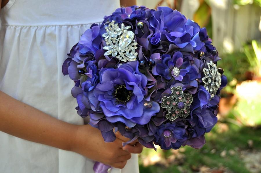 زفاف - READY TO SHIP Purple Hierloom Brooch Bouquet - Purple Bridal Bouquet - medium 8 inches