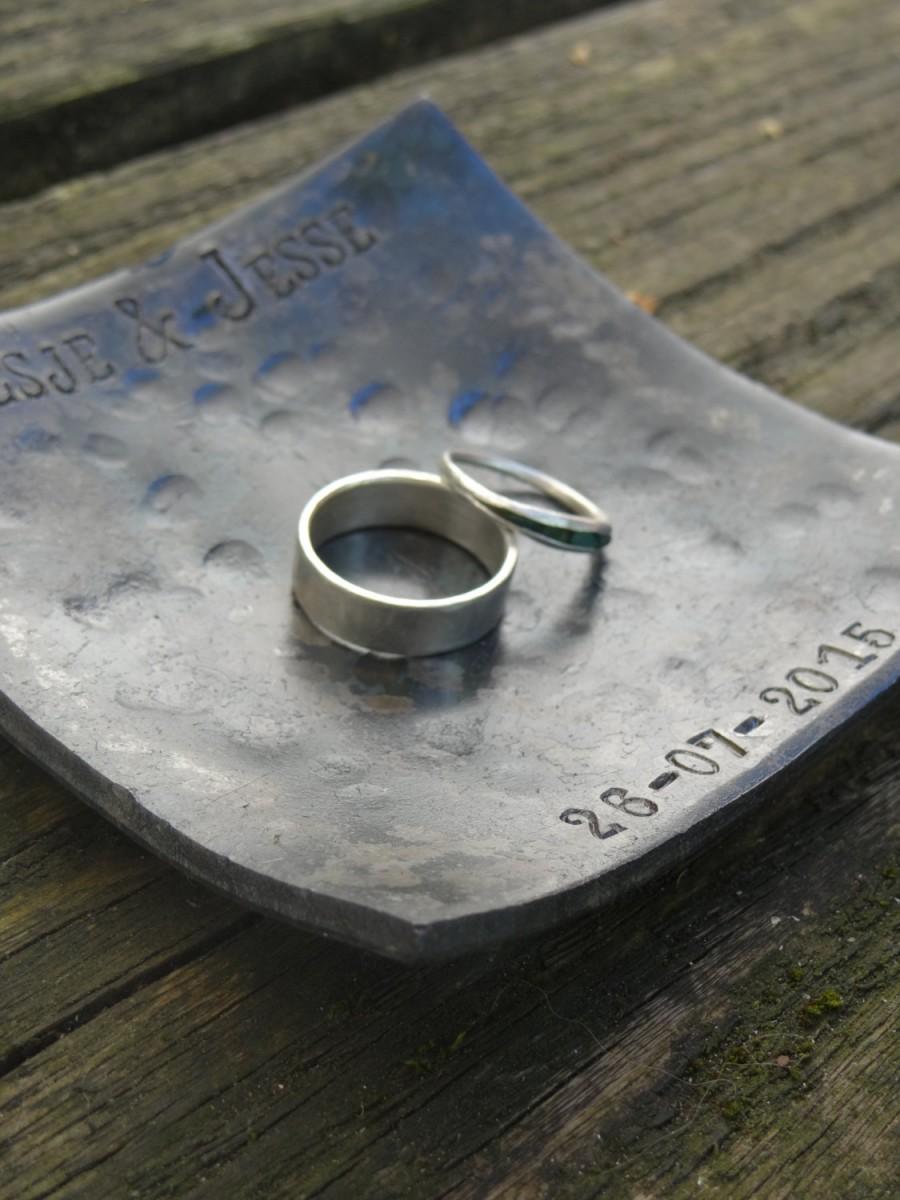 Mariage - 6th iron anniversary gift -wedding ring dish -steel anniversary present -forged steel iron dish -wedding gift -ring bearer - blacksmith made