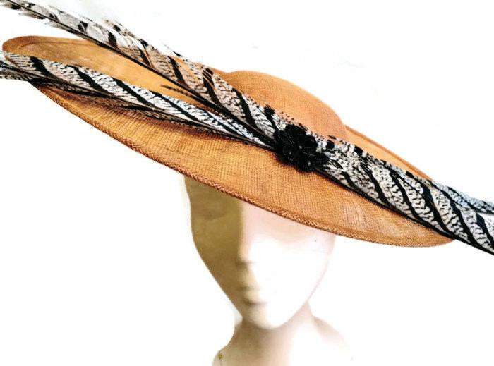 Mariage - Golden sunhat,Kentucky derby hat, black and gold lampshade hat,Golden hat,Feathers hat,Black and golden fascinator,Black fascinator,Race hat