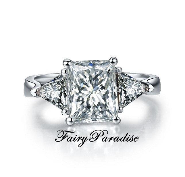 زفاف - 2.5 Ct Radiant Cut Engagement Ring,  Three Stones Promise Ring with 2 Trilliant Cut Man Made Diamond, trinity rings,  trilogy rings