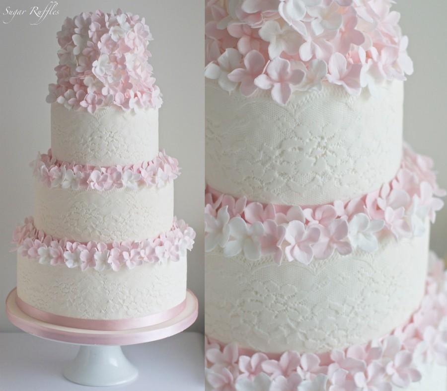 Hochzeit - Pink Hydrangeas And Lace