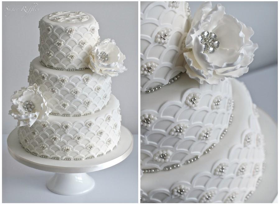 Hochzeit - Art Deco Style Wedding Cake