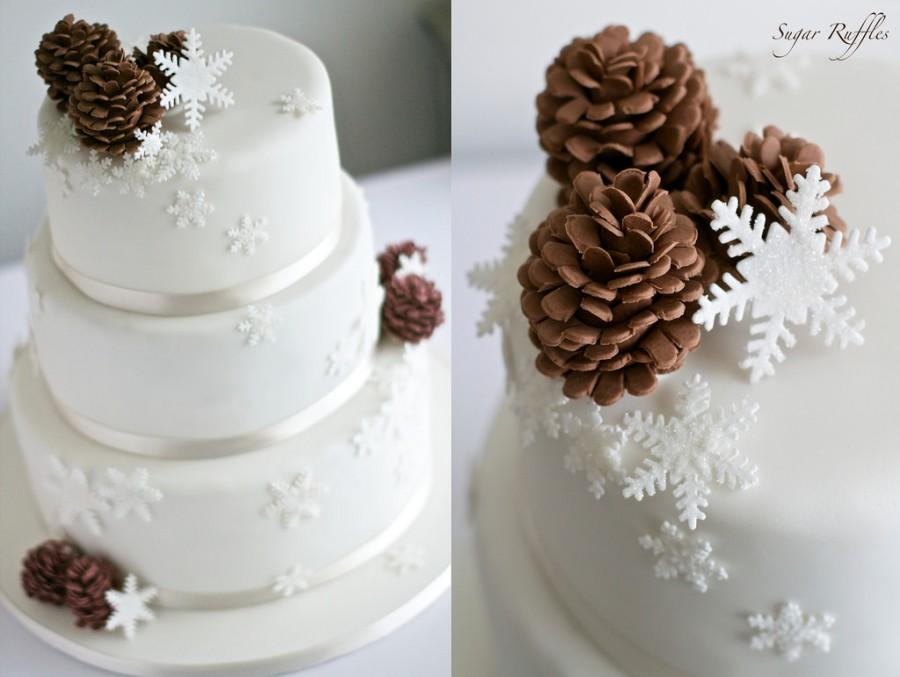 زفاف - Pinecones & Snowflakes