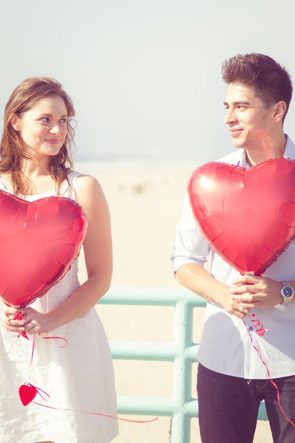 Hochzeit - Valentine's Day At Manhattan Beach