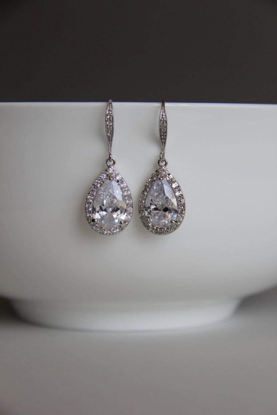 Hochzeit - Bridal earrings, cz earrings, wedding earrings, bridesmaid earrings, bridal jewelry, wedding jewelry, cz jewelry, dangley earrings