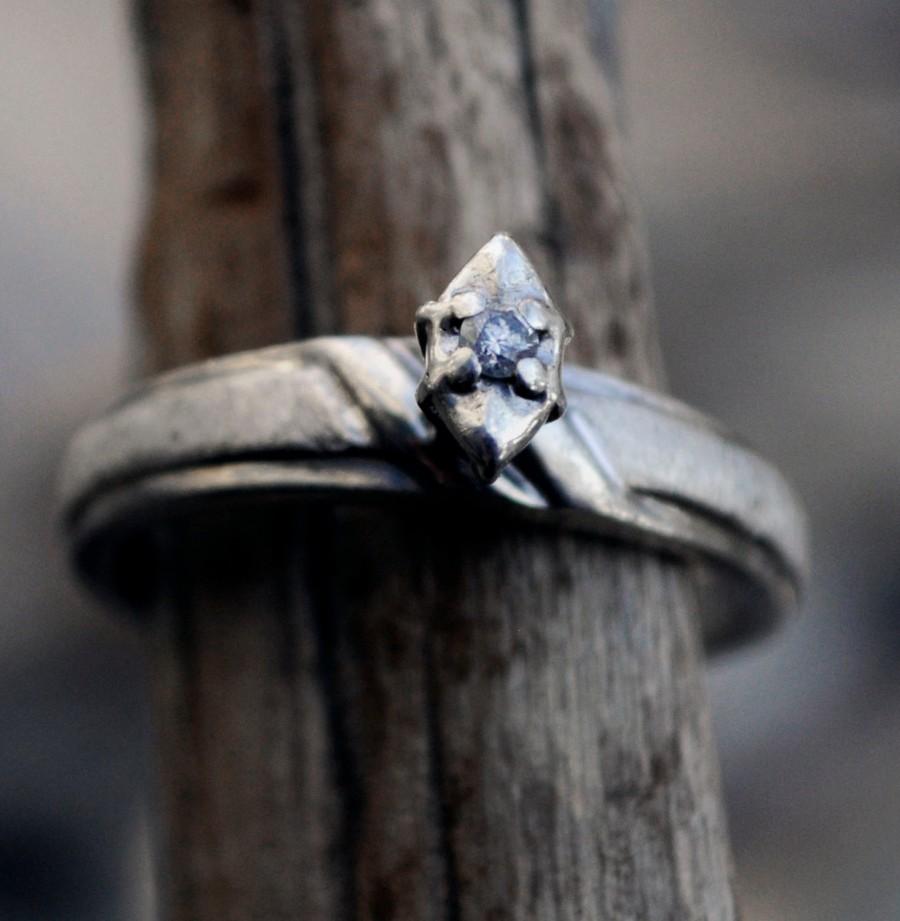 زفاف - Size 7 Sterling Silver 0.03 carat diamond solitaire engagement ring vintage antique