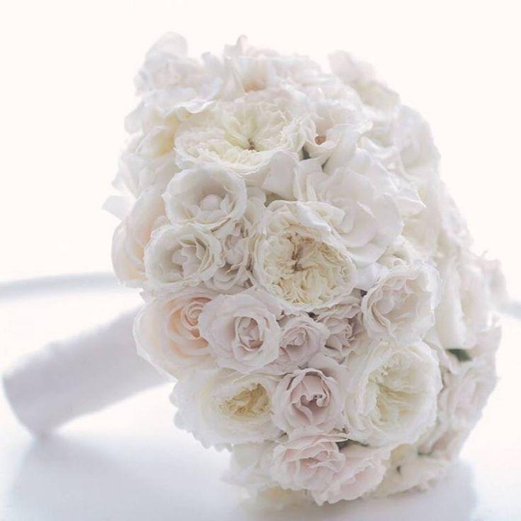 Свадьба - Belle The Magazine On Instagram: “Love The Hues On The Bouquet, So Soft & Romantic   Design   Via: @nisiesenchanted     …”
