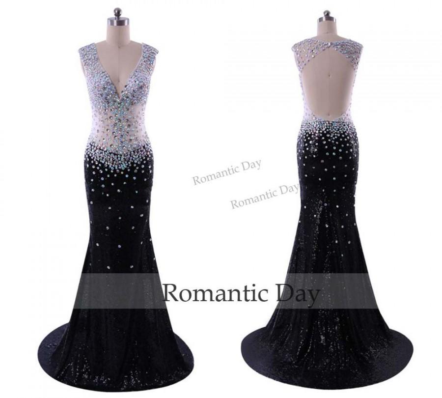 Hochzeit - Glitter Sequin Sexy Evening Gown Rhinestone Mermaid Backless Prom Dresses Long Beaded Crystal V Neck Women Dress 0527