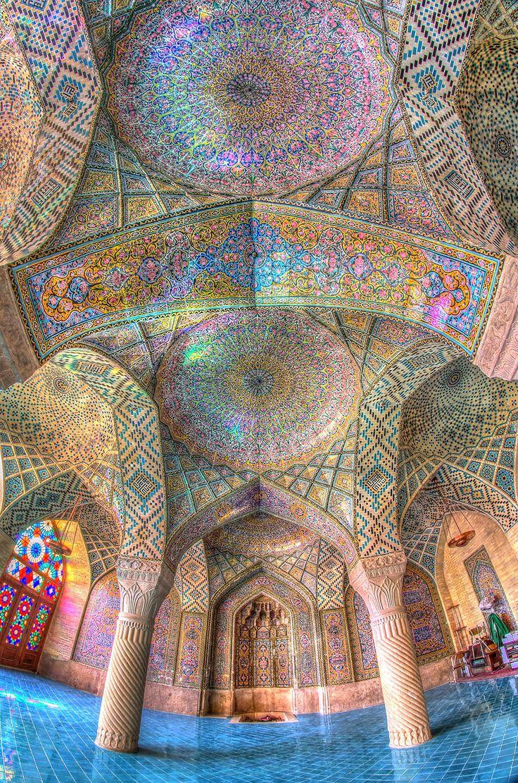 Hochzeit - 50  Mesmerizing Mosque Ceilings That Highlight The Wonders Of Islamic Architecture