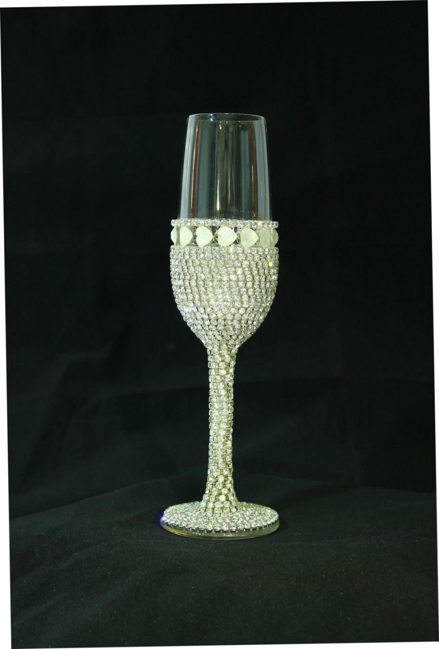 Свадьба - Customized Handmade Wedding Champagne Flute Toasting Flute Bridal Flute Champagne Flute Wedding Glasses Birthday Glasses Sweat 16 Party