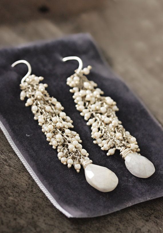 زفاف - Long White Sapphire And Tiny Pearl Dangle Statement Earrings