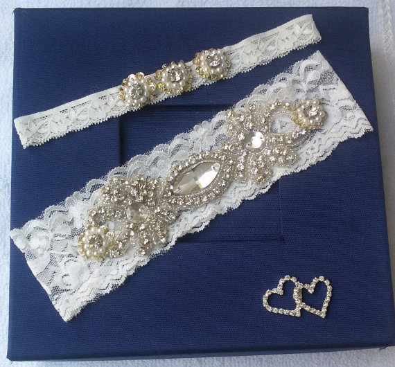 Mariage - Wedding Garter Set , Ivory Lace Garter Set, Bridal Leg Garter, Wedding Accessory, Bridal Accessory, Rhinestone Crystal Bridal Garter