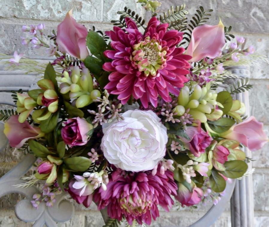 Hochzeit - Custom Berry Bouquet/SOLD