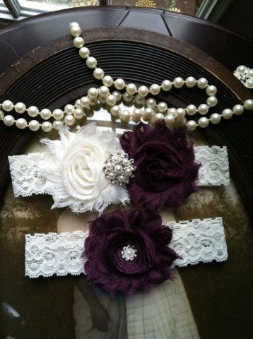 Hochzeit - SALE-Wedding Garter - Plum Garter - Garter - Purple - Ivory Lace Garter Set - Bridal Garters - Vintage - Plum - Wedding - Rhinestone