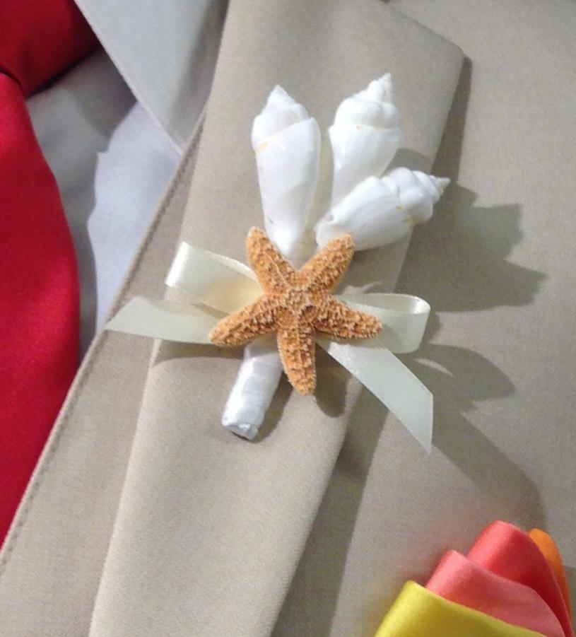 زفاف - Beach Wedding Seashell and Starfish Boutonniere with 24 Ribbon Choices - Lapel Pin Nautical Coastal