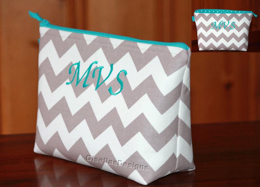 Mariage - Wedding day survival kit, Bridal Shower Gift, Extra Large Cosmetic Bag, travel organizer, Personalized Zipper Bag.
