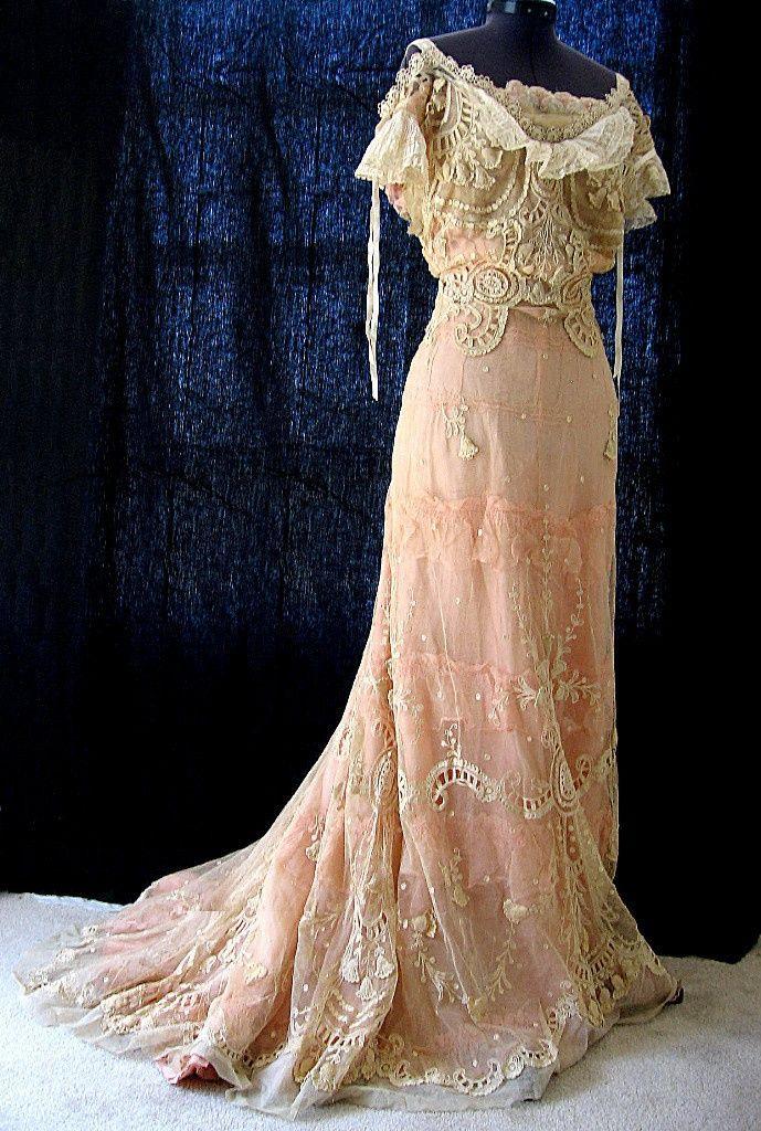 Wedding - Breathtaking Vintage Victorian Tambour Lace Gibson Girl Ball / Wedding Gown