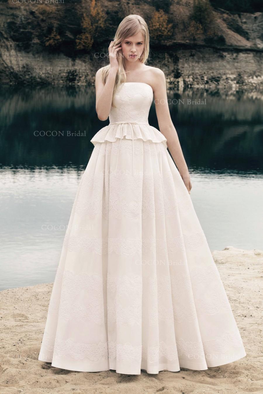 زفاف - Handmade Ball gown Wedding Mikado Dress with corded lace Wedding dress in Rustic Style - "Victoria"