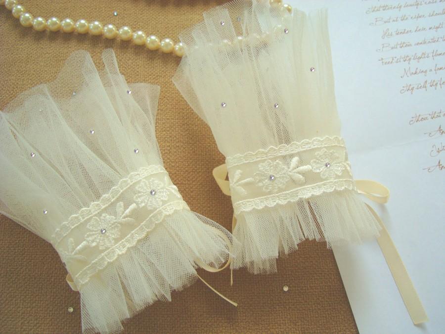Hochzeit - Ivory Bridal Tulle Lace Cuffs with Swarovski Crystals, Lace Mittens, Fingerless Wedding Gloves, Vintage Bride Accessories - Star Touched