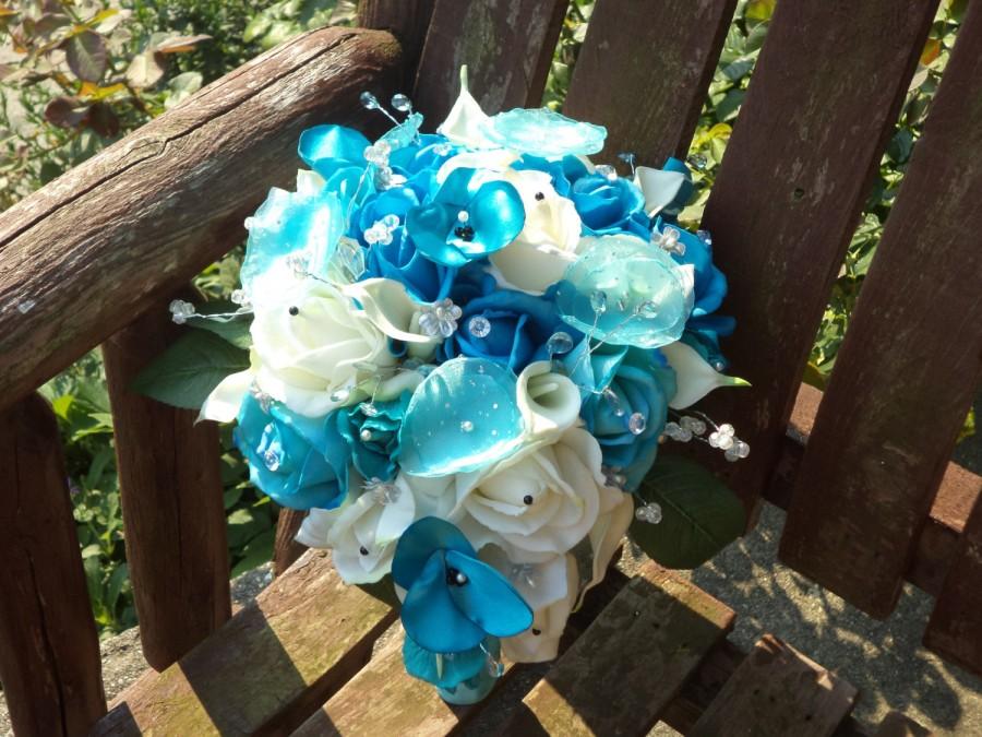 Hochzeit - Real Touch Rose Blue Cascading Silk Bridal Bouquet / Aqua Blue / Pool Blue / Spa Blue / Silk Wedding Flowers / Bling Bouquet