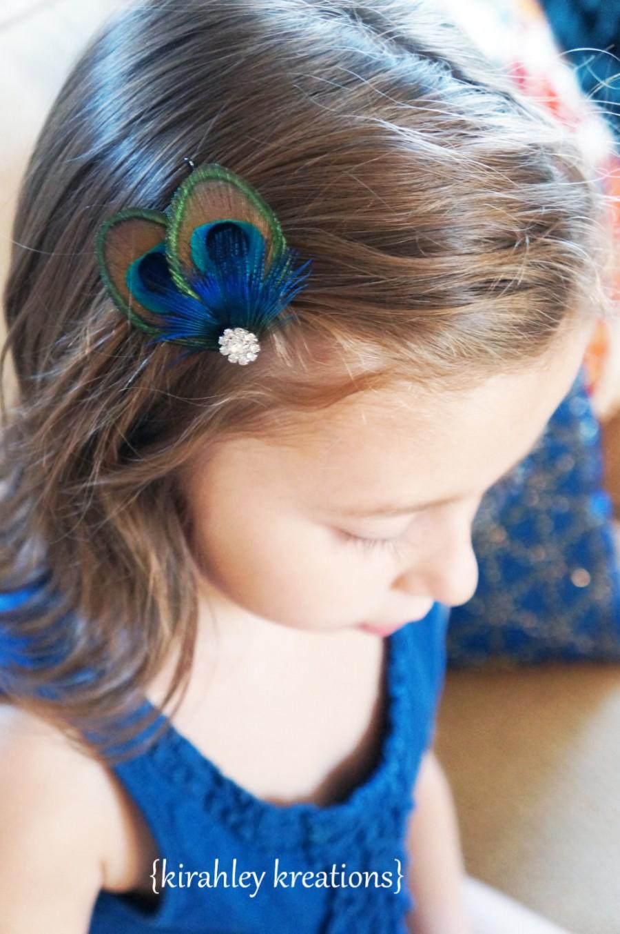 Свадьба - Mini ATREYA -- Peacock Feather Hair Clip Bright Blue Plumage & Sparkling Rhinestones for Brides Bridesmaids Flower Girls Wedding Gift Prom