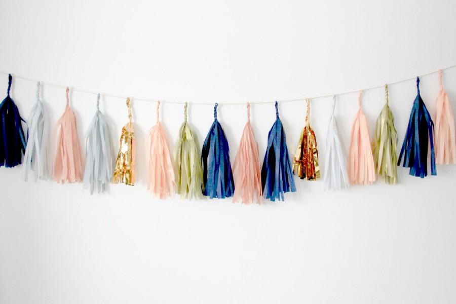 Mariage - Navy, Peach, Grey and Gold Tassel Garland - Wedding Reception Decor . Gender Reveal Party . Baby Shower Decorations