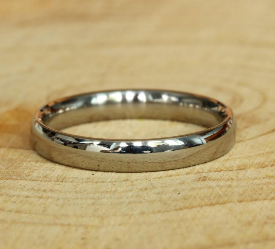 زفاف - 3mm Wide Comfort Fit / Court Shape Titanium Plain band Wedding Ring in either polished or matte finish