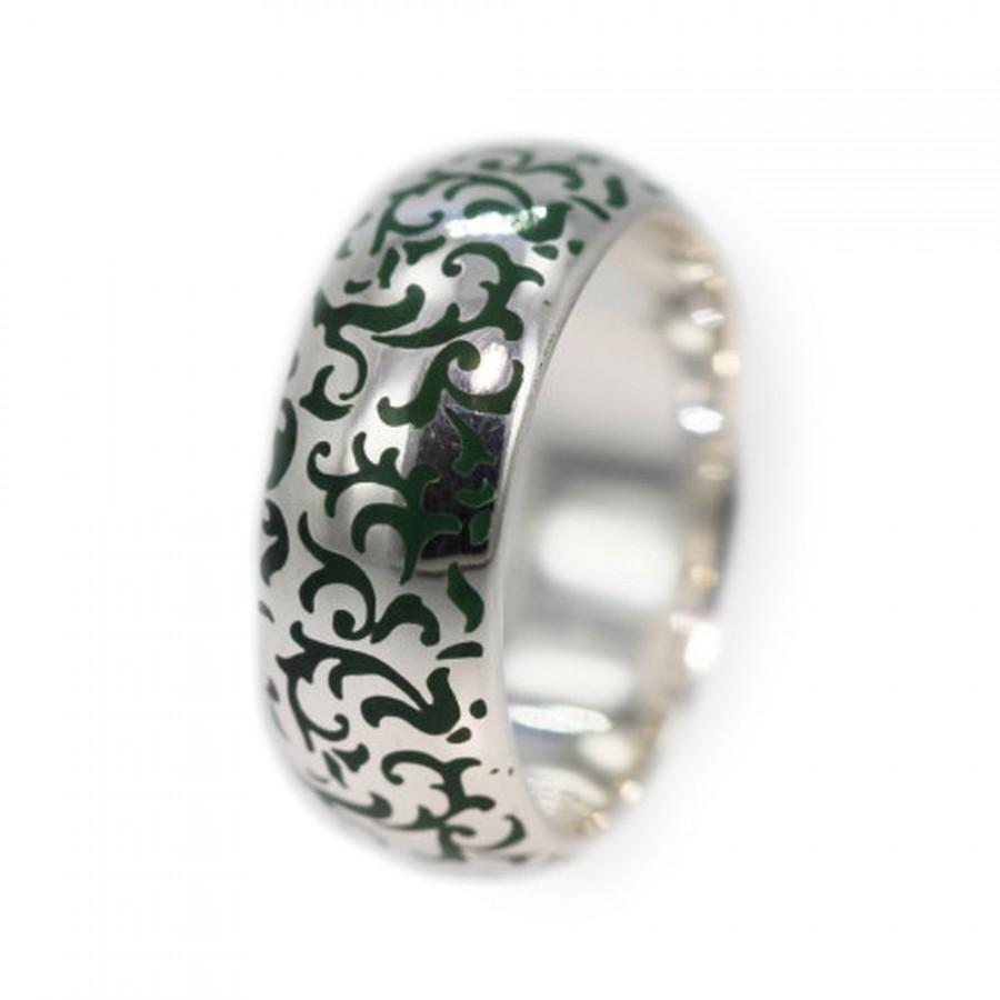Mariage - Mens Wedding Band with a Victorian style pattern