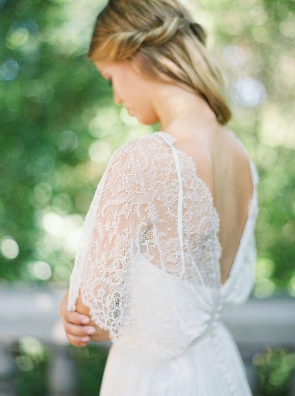 Hochzeit - Lace Flutter Sleeve Gown