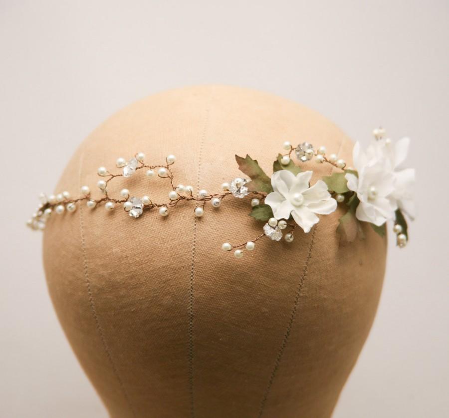 زفاف - Wedding Hair Vine of Ivory Flowers Pearls and Rhinestones, Wedding Flower Crown Breial Headpiece Garden Wedding Headband Beaded Hair Vine