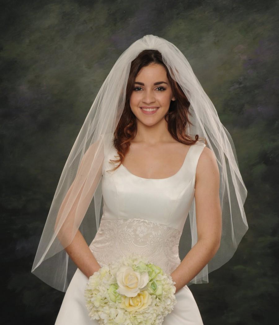 Hochzeit - 1 Tier White Wedding Veils Fingertip 40 Single Layer Light Ivory Bridal Veils 72 Wide Illusion Raw Cut Edge Traditional Weddings