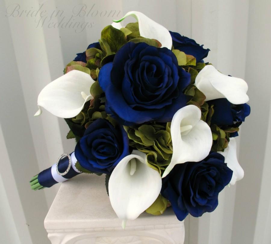 Свадьба - Sage green navy Wedding bouquet Navy blue rose Sage green White calla lily