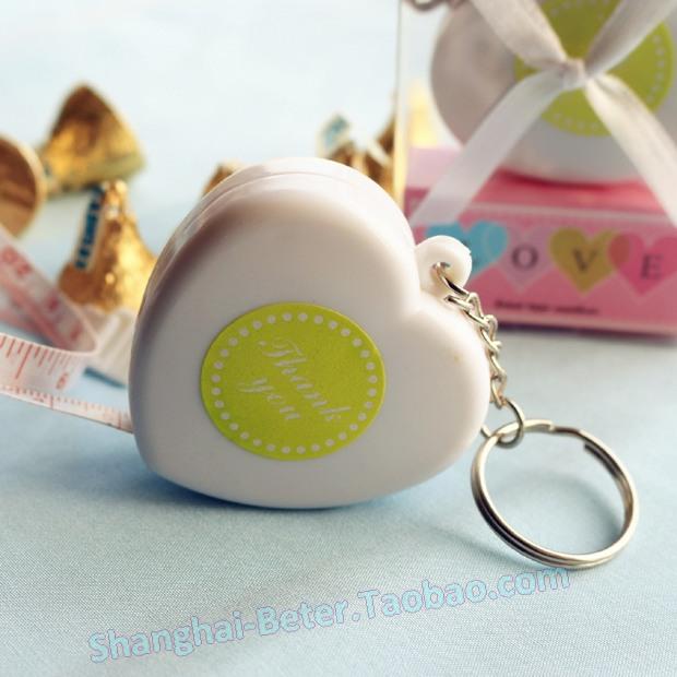 Hochzeit - Heart Tape Measure Keychain Baby Shower Favor Birthday ZH003