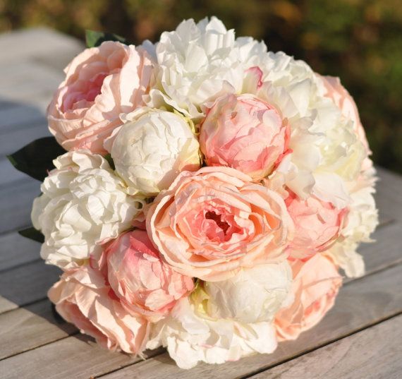 Hochzeit - Silk Wedding Bouquet, Wedding Bouquet, Keepsake Bouquet, Bridal Bouquet, Blush Pink, Coral And Ivory Peony Silk Flower Bouquet