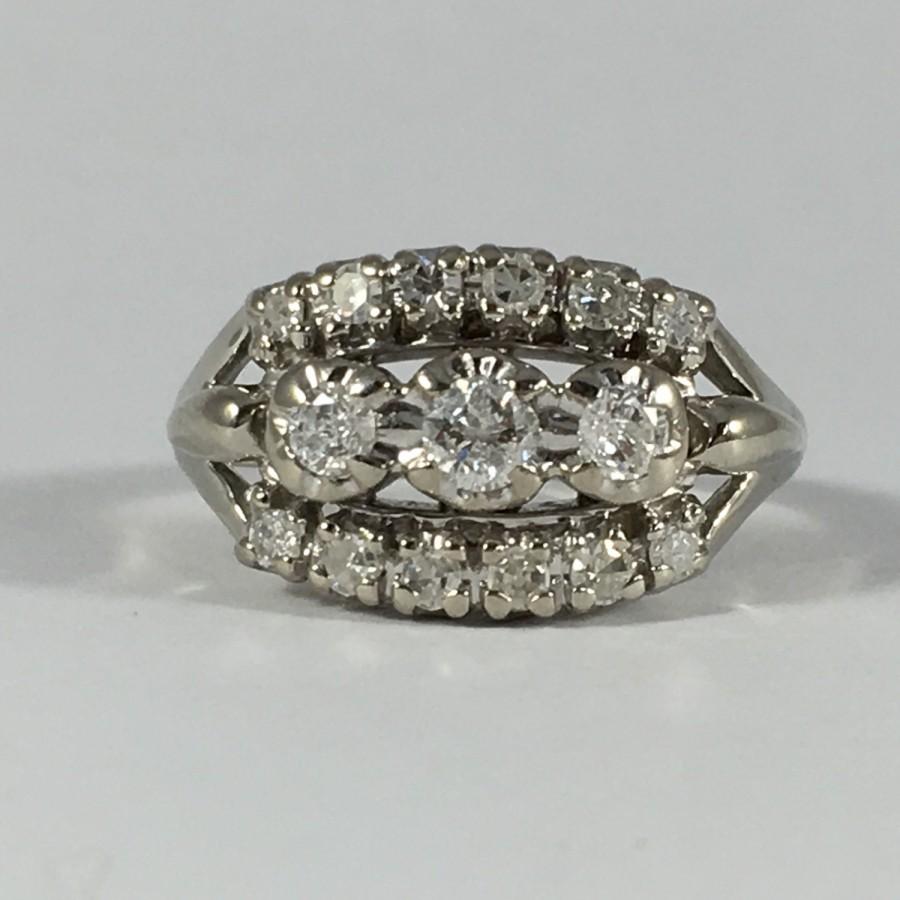 Mariage - Vintage Diamond Cluster Ring in 14K White Gold. 15 Diamonds with 0.40 TCW. Unique Engagement Ring. April Birthstone. 10th Anniversary Gift.