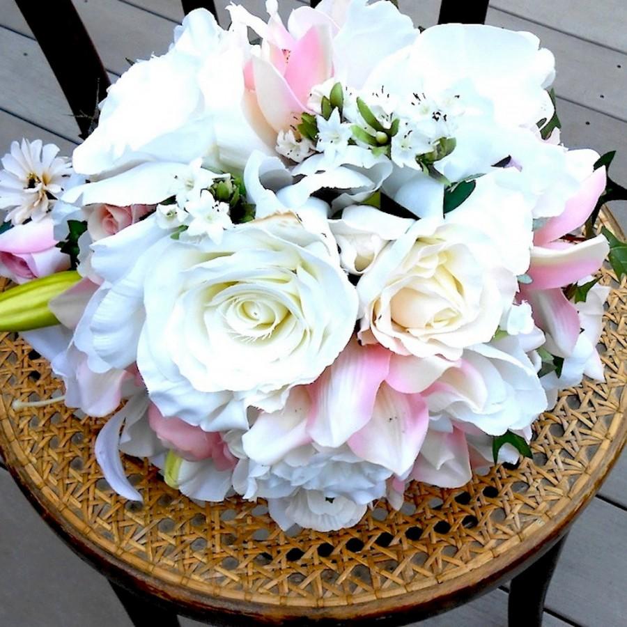Hochzeit - English Garden Mixed Silk Flower White and Pink Wedding Bouquet OOAK  ready to ship