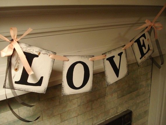 Свадьба - Love Banner/ Wedding Reception Decoration /Bridal Shower Decor /Photo Prop / Wedding Garland / Sweetheart Table / You Pick The Colors