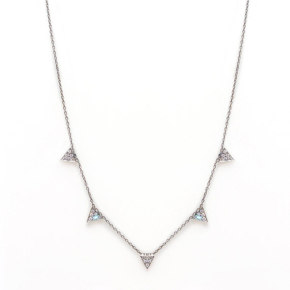 زفاف - Gold Triangle Necklace, Diamond Necklace, Delicate Necklace, Anniversary Gift, Solid Gold Necklace, Fashion Jewelry