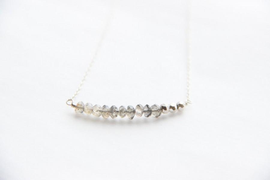 Hochzeit - Labradorite Silver Bar Necklace 