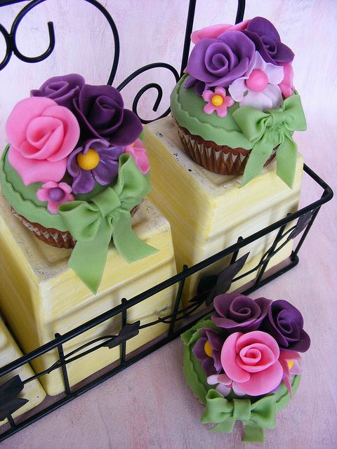 Wedding - Cake & Decorating Tips