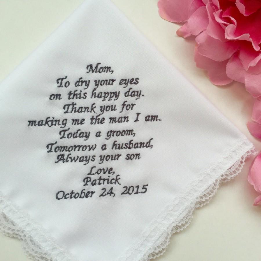 Свадьба - Wedding Gift From Groom To Mother Groom/Personalized Wedding Hankie Hankies/Wedding Gift Embroidered Handkerchief With Free Gift Box