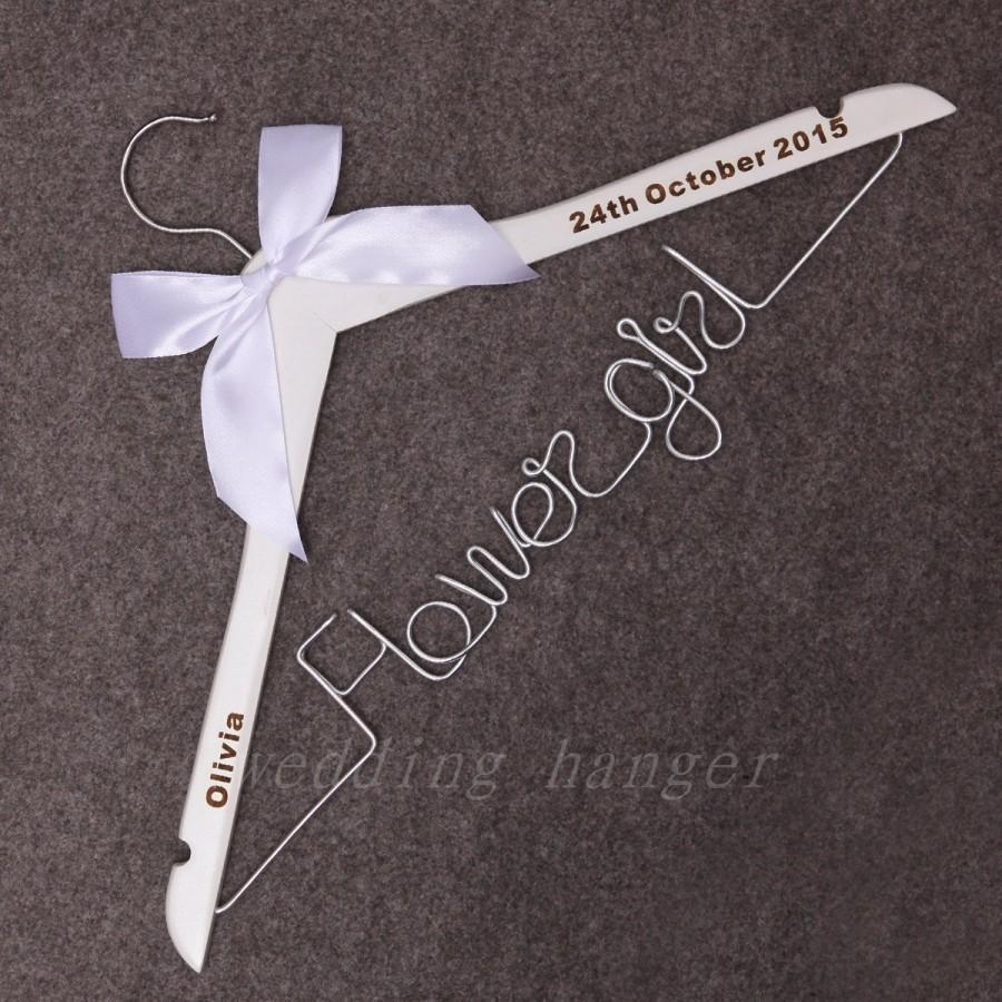 زفاف - Flower Girl Wire hangers, Silver Wood Wire hangers, Handmade wood wire hanger, Girls Wedding gifts, dress hanger,Personalized hanger Gifts