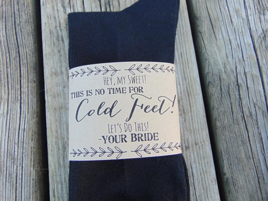 زفاف - groom gift - In case you get cold feet socks