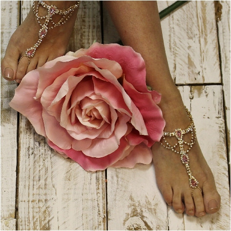 Hochzeit - barefoot sandals wedding pink rhinestones