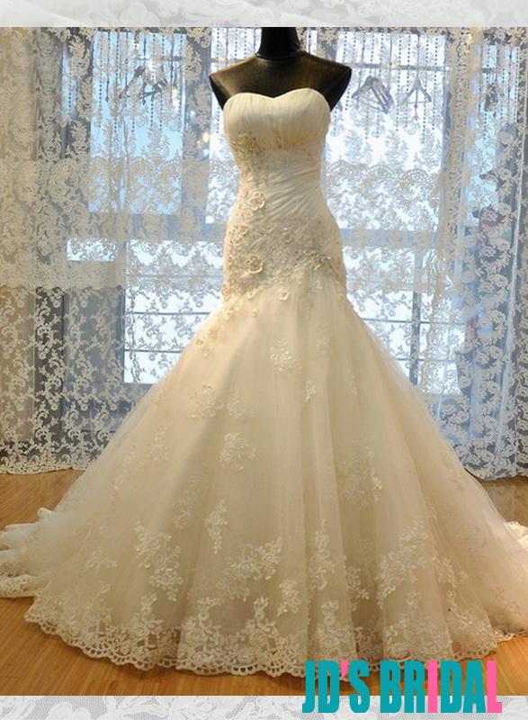 Hochzeit - H1667 Modest sweetheart neckline lace trumpet wedding dress