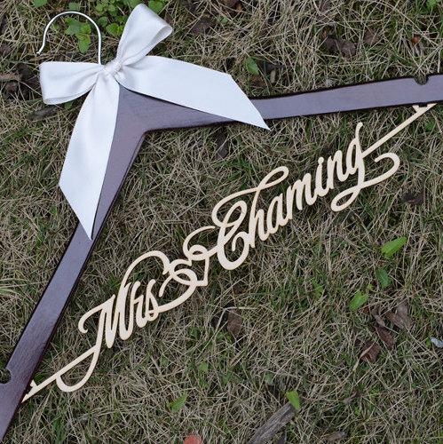 Свадьба - Personalized Rustic Wedding Hanger, Bride Bridesmaid Wood Name Hanger, Custom Wedding Bridal Dress Hanger,Bridal Shower Gift LL006