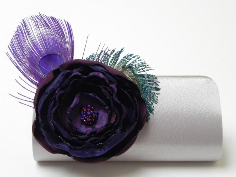 زفاف - Silver Clutch - Bridal Clutch - Bridesmaid Clutch - Dyed Purple Peacock Feather Clutch  - Kisslock Snap Bouquet Flower Clutch