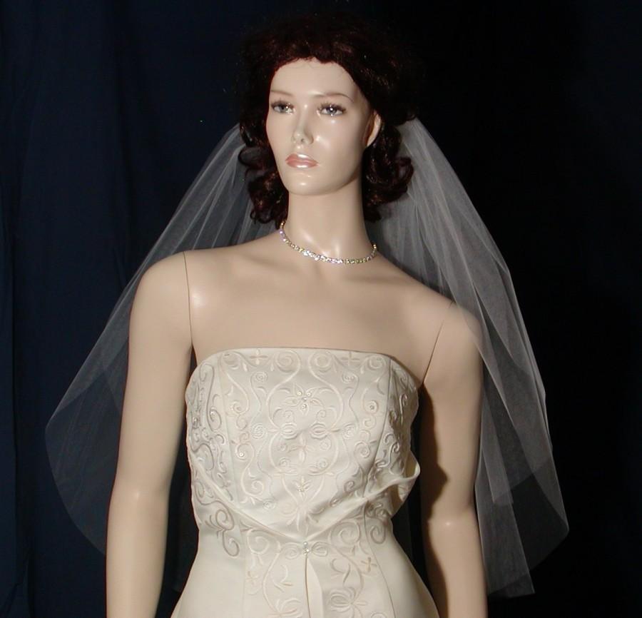 زفاف - Classic Elegance in a 2 tier  Elbow length Bridal veil with a super sheer plain cut edge