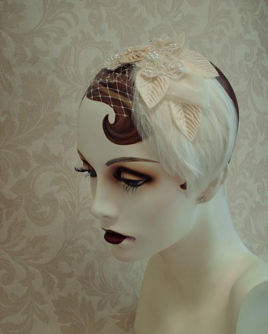 Hochzeit - Swan Lake Feather Headpiece, 1920's Wedding Hair Accessories, Bridal Feather Fascinator, Birdcage Veil, Bridal Hair Clip,  Bridal Hair