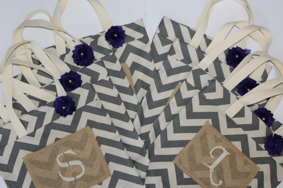 زفاف - SALE, Bridesmaid Tote Set of 8, Gray Chevron Bags, Personalized Tote Bags, Burlap Bags